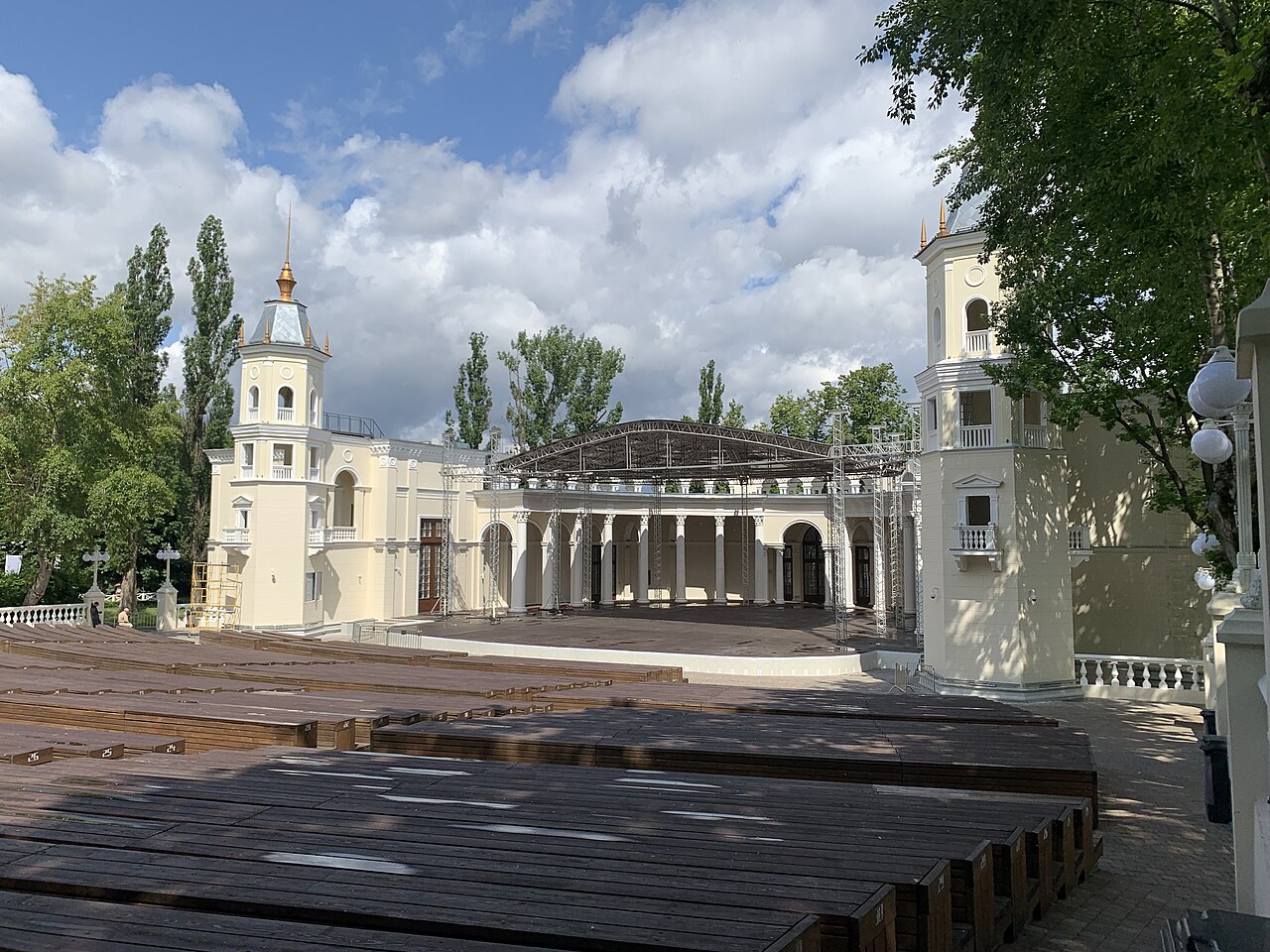 Зелёный театр ВДНХ — зрительный зал